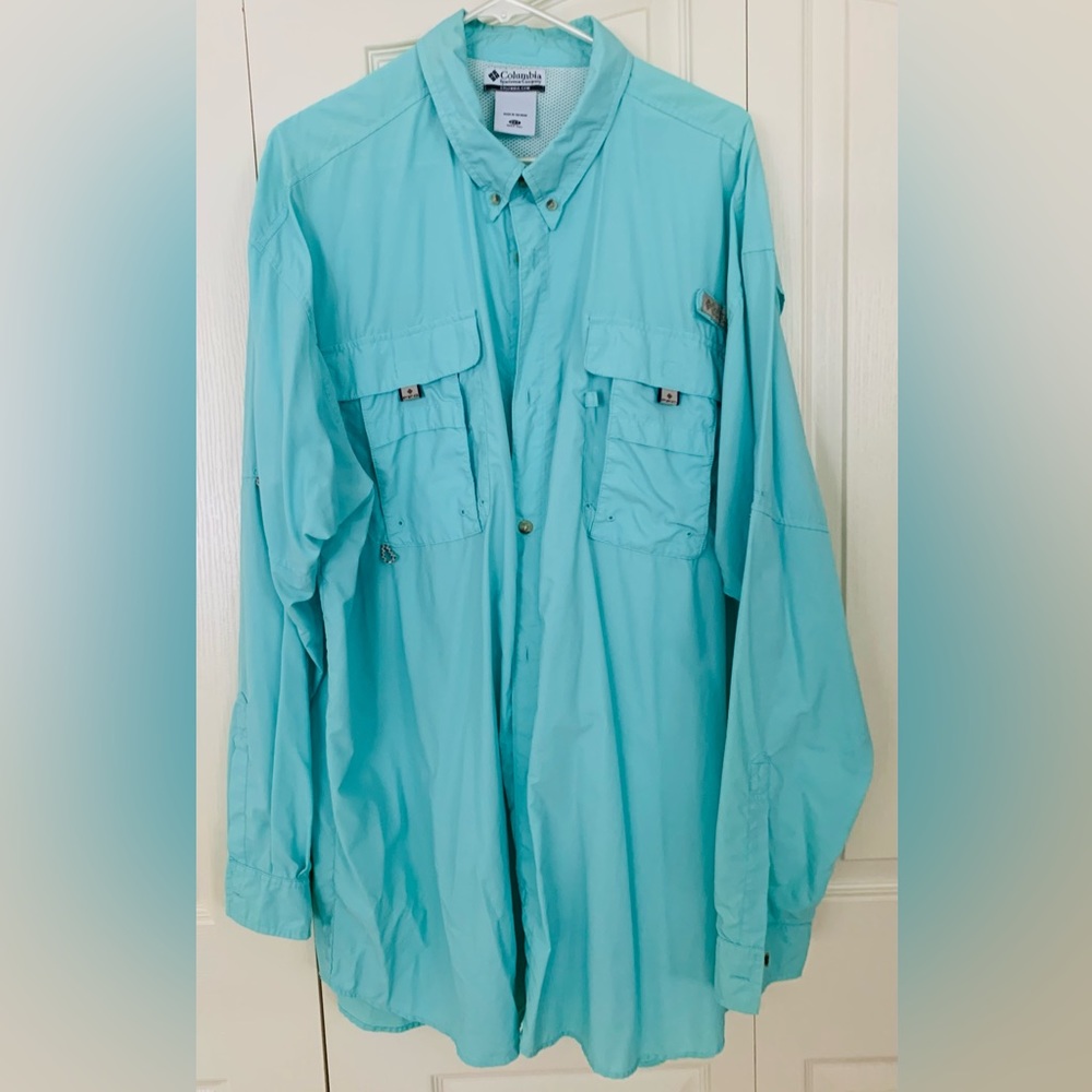 Men’s long sleeve button down fishing shirt